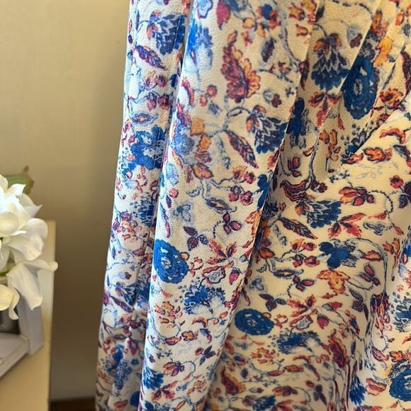 Sanctuary red white blue floral long split sleeve blouse Size L New - Picture 4 of 11